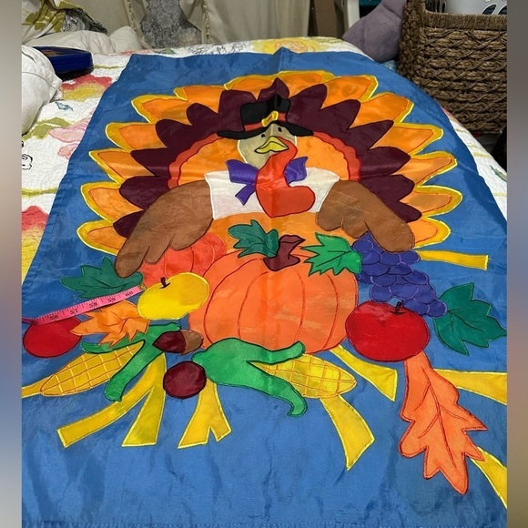 Happy turkey with fruits/veggies large flag to celebrate Thanksgiving! - Picture 5 of 5